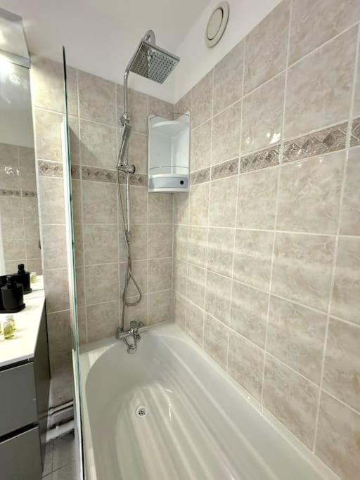 ליון Grand Appartement 3 Chambres Balcon - Partdieu מראה חיצוני תמונה